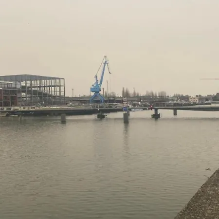 Homeawayfromhomeghent With Private Parking Apartamento *