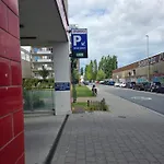 Homeawayfromhomeghent With Private Parking Apartamento