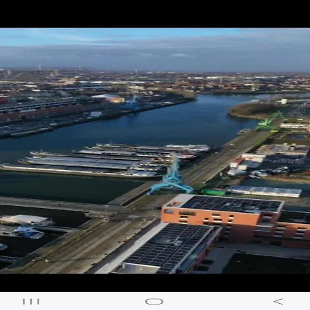 Homeawayfromhomeghent With Private Parking Appartement Gent