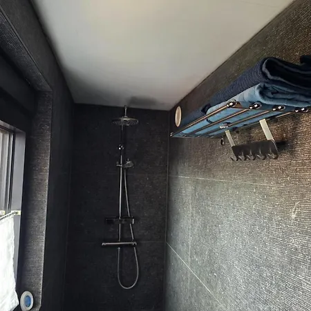 Apartmán Homeawayfromhomeghent With Private Parking Gent