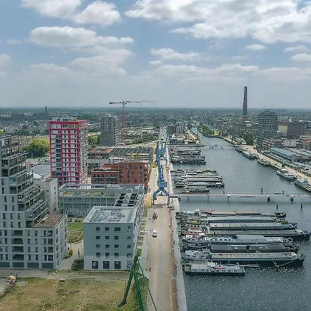 Homeawayfromhomeghent With Private Parking דירה