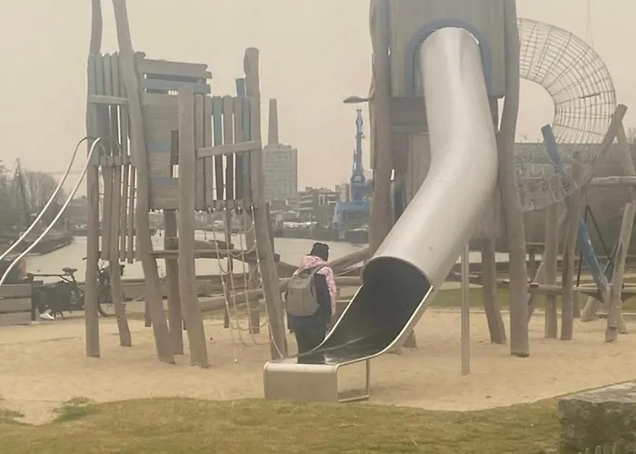 Homeawayfromhomeghent With Private Parking 아파트