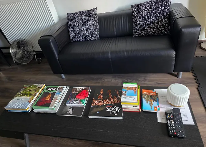 아파트 Homeawayfromhomeghent With Private Parking 헨트