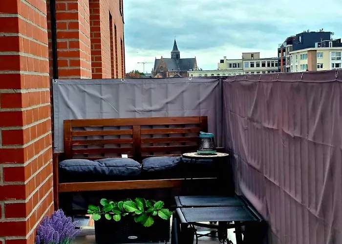 Homeawayfromhomeghent With Private Parking * 헨트