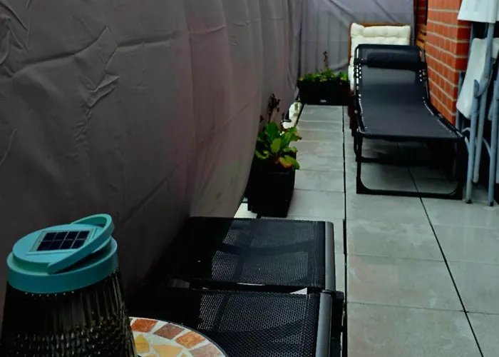 아파트 Homeawayfromhomeghent With Private Parking 헨트